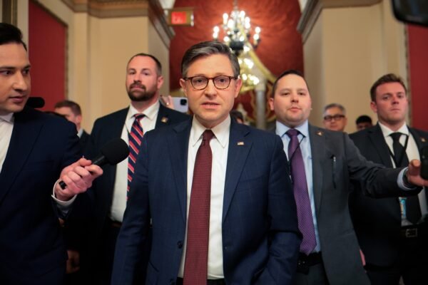 Chamber’s plans vote on the expense bill of the Republican Party while Trump presses the Republicans Chamber's plans vote on the expense bill of the Republican Party while Trump presses the Republicans