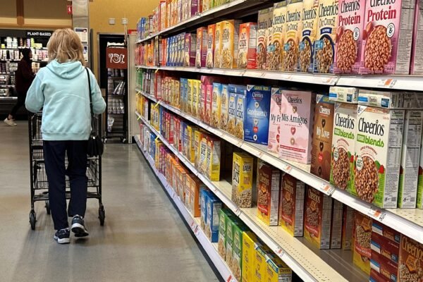 The feeling of the consumer improves more than expected as Trump reverges tariffs The feeling of the consumer improves more than expected as Trump reverges tariffs