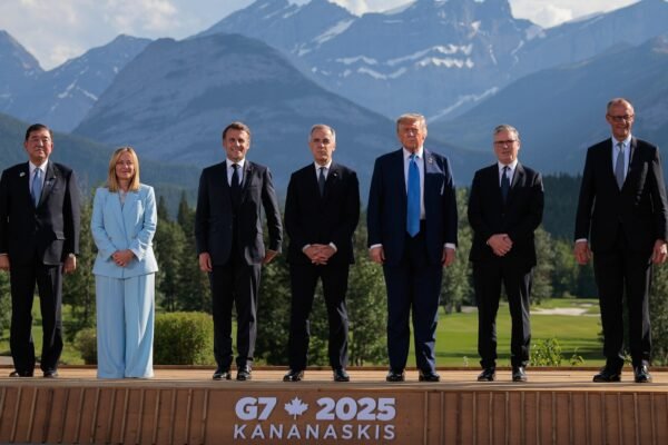 Trump will leave the early G7, the White House says citing the situation in the Middle East Photo: G7 leaders attend their first session at the G7 Summit in Kananaskis, Alberta, Canada, June 16, 2025.